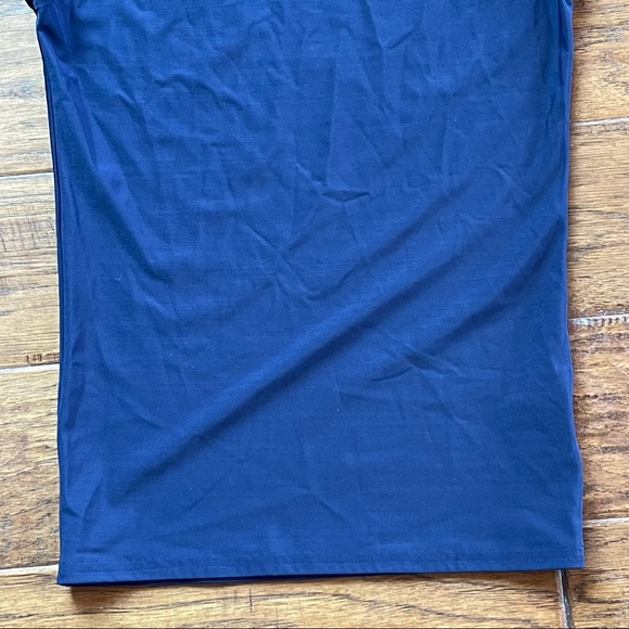 MENโS UNDER ARMOUR BLUE FITTED SLEEVELESS WORKOUT SHIRT SIZE MEDIUM - Picture 8 of 10
